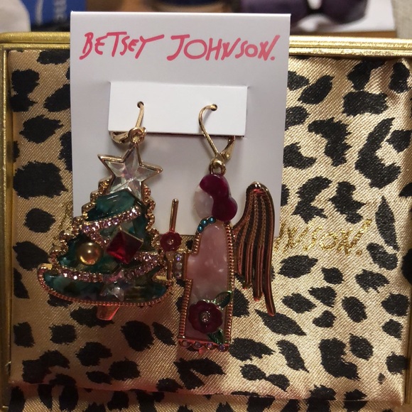 NWT Beautiful Betsey Johnson Sparkly Rhinestone Christmas Holy Night Earrings - Picture 7 of 8
